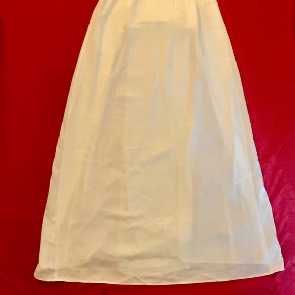 Naomi Gown in Ivory by Lovers + Friends - Picture 14 of 16